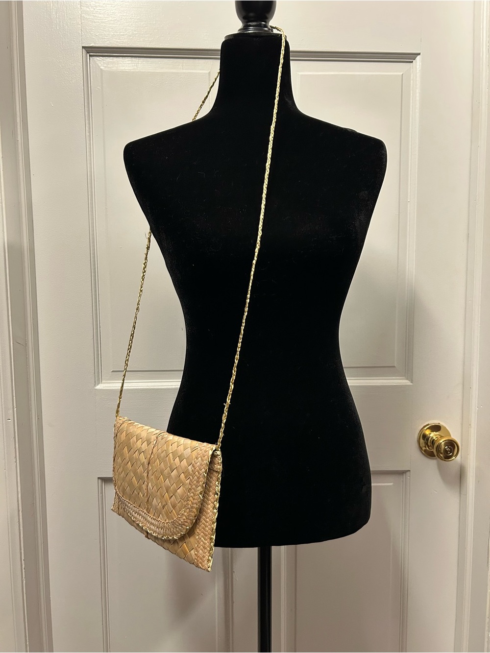 Natural straw grass island clutch bohemian Bahamas Nassau handmade purse bag
